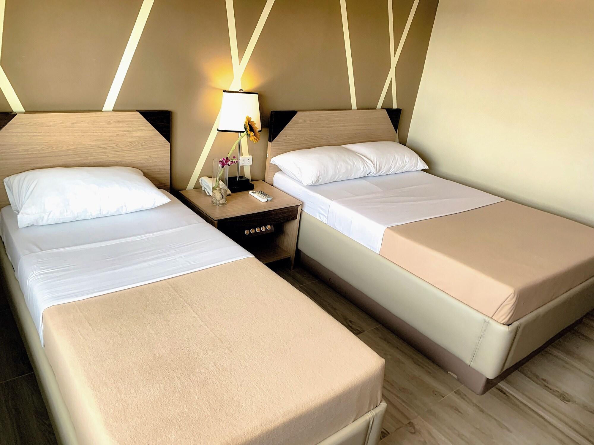 นิว ดอว์น พลัส Hotel คากายันเดโอโร ภายนอก รูปภาพ