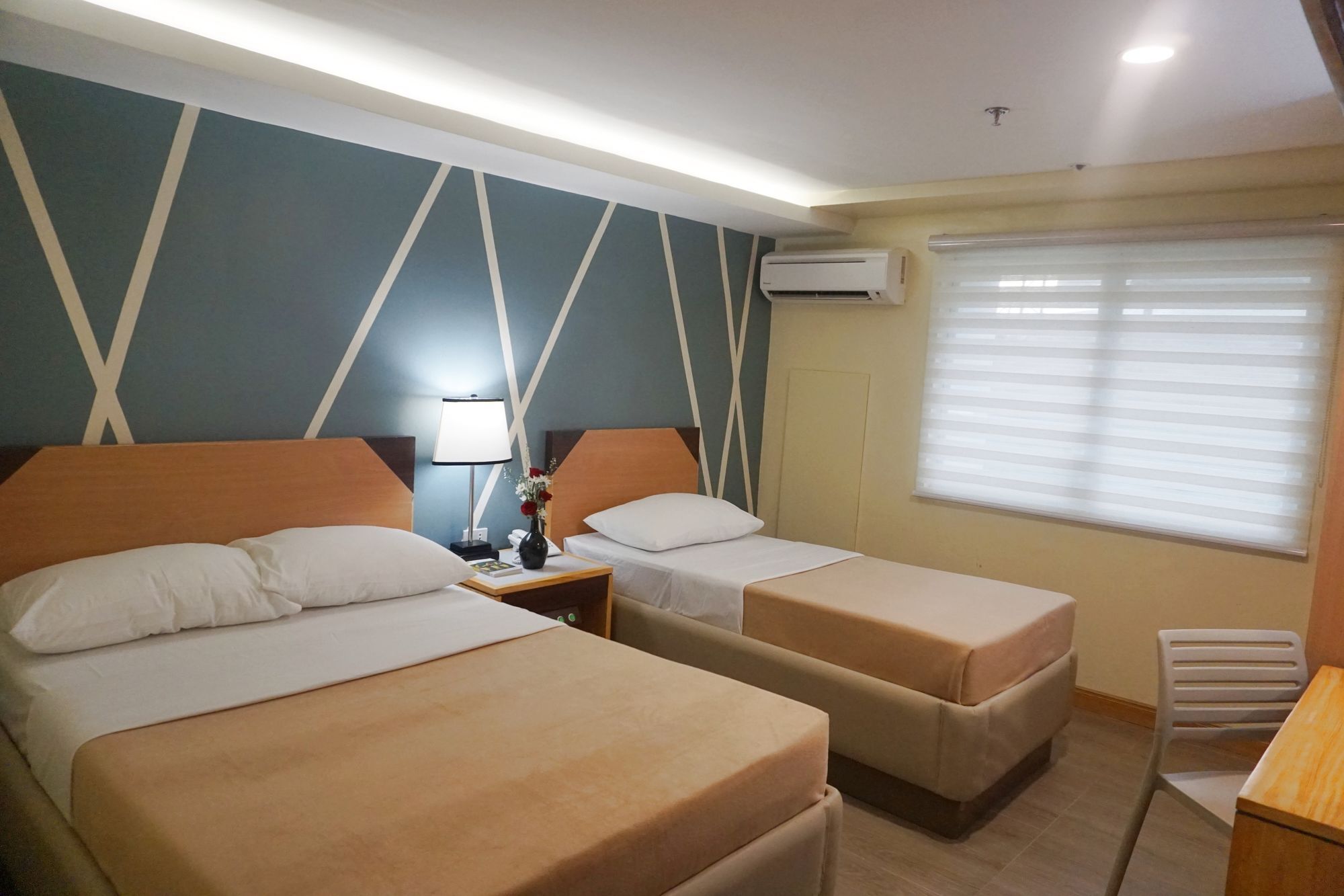 นิว ดอว์น พลัส Hotel คากายันเดโอโร ภายนอก รูปภาพ